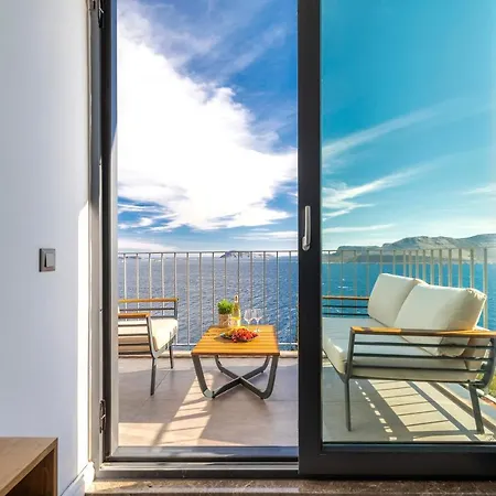 Born In Blue Apartmanhotel *